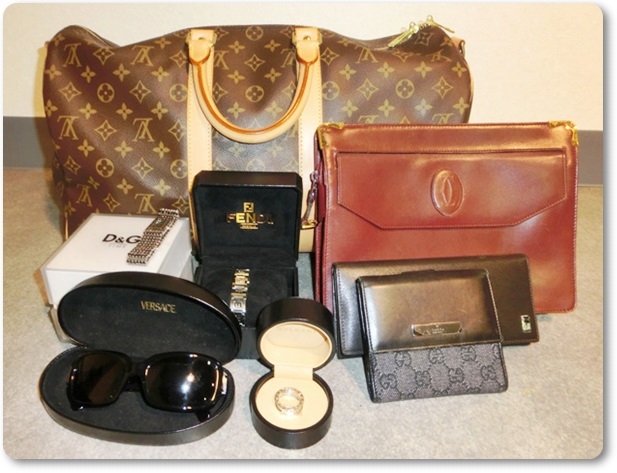 �u�����h����E�L�����ō�������E���z����őI�ԂȂ�R�R�I